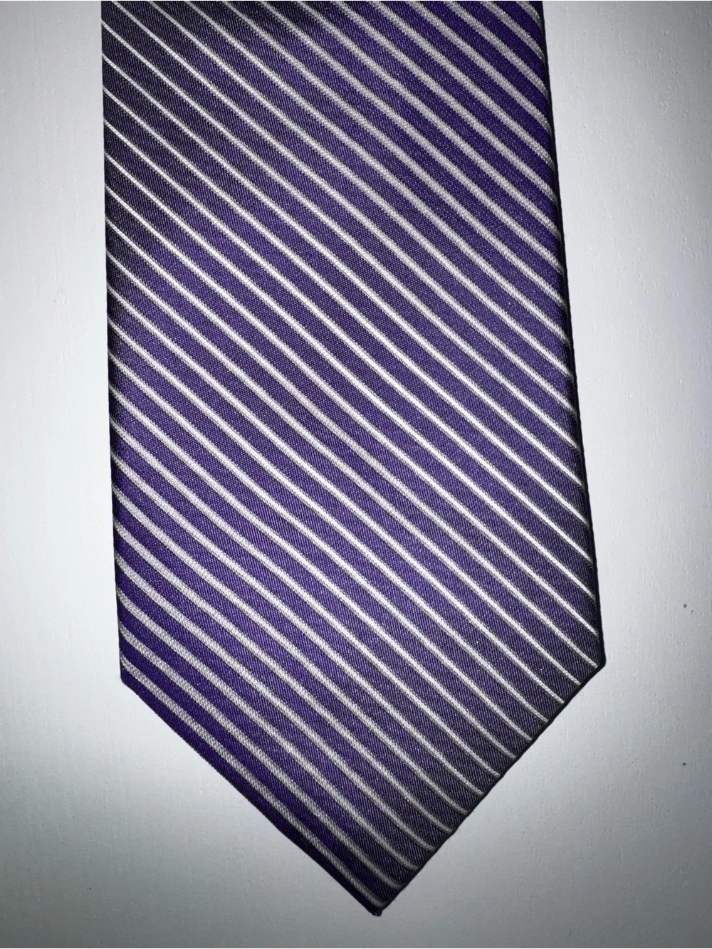 Calvin Klein silk Purple and White Diagonal Stripe Tie